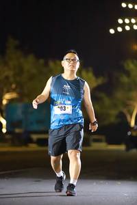 BIB: 303
                            <button type="button" onclick="openModal(16522475)" class="btn btn-primary btn-sm float-right btn-popup" data-toggle="modal" data-target=".modal-high-quality">
                        <i class="fas fa-shopping-cart"></i> Add to Cart
                    </button>
                                            <button type="button" onclick="isThisMe(16522475, true)" class="btn btn-success btn-sm float-right btn-popup btn-isme hidden" data-toggle="tooltip" data-placement="bottom" title="นี่คือรูปของคุณใช่ไหม คลิกที่นี่เพื่อเอาเข้าอัลบั้ม">
                        <i class="fas fa-plus"></i> Add to album
                    </button>
                    <button type="button" onclick="isThisMe(16522475, false)" class="btn btn-warning btn-sm float-right btn-popup btn-isnotme hidden">
                        <i class="fas fa-ban"></i> Remove from album
                    </button>